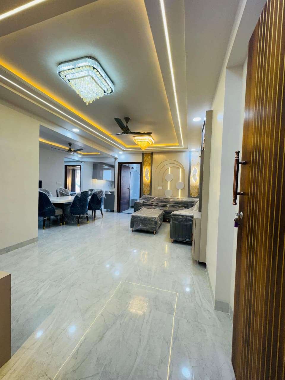 Parth Square Flat (1)