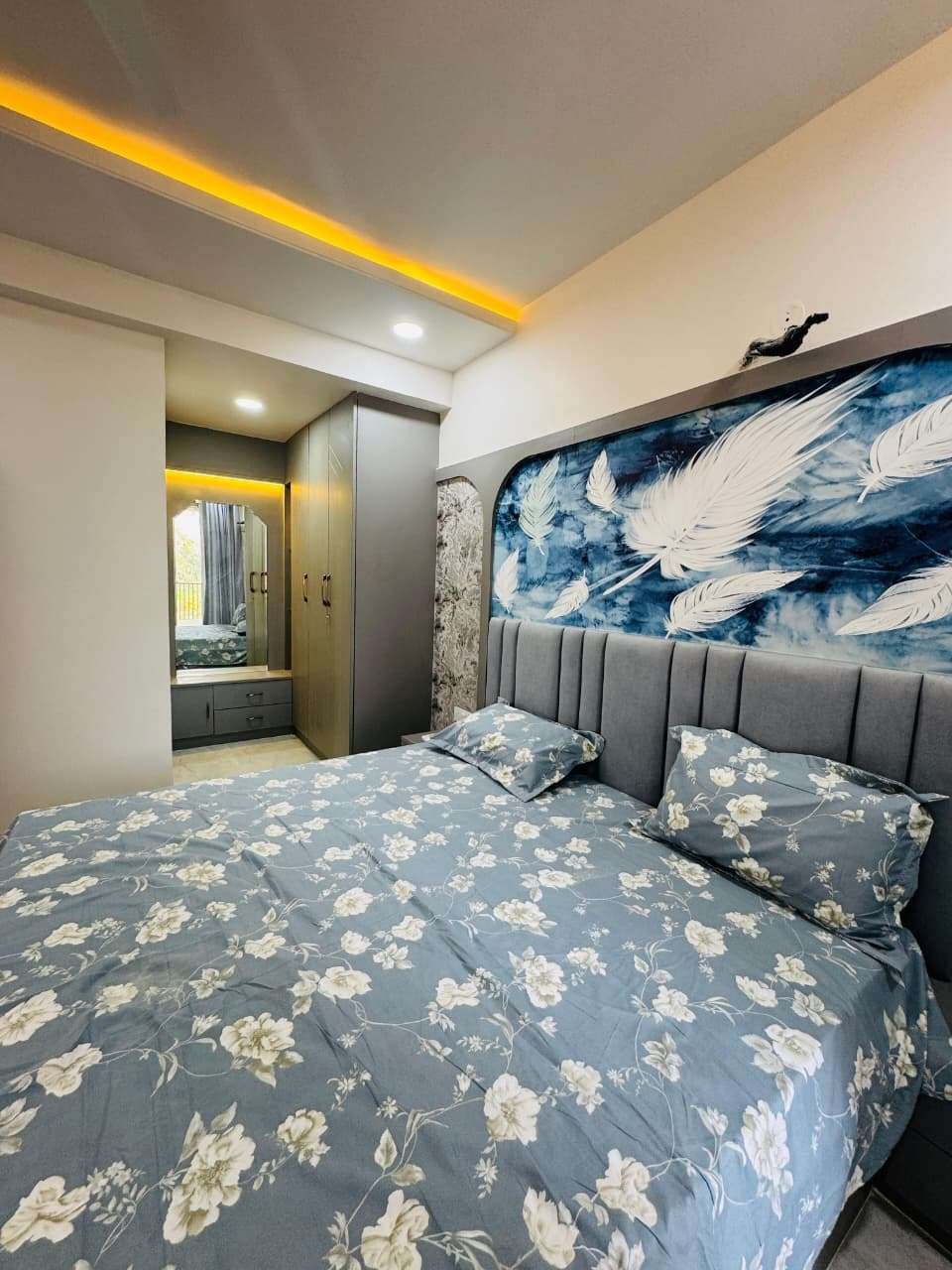 Parth Square Flat (13)